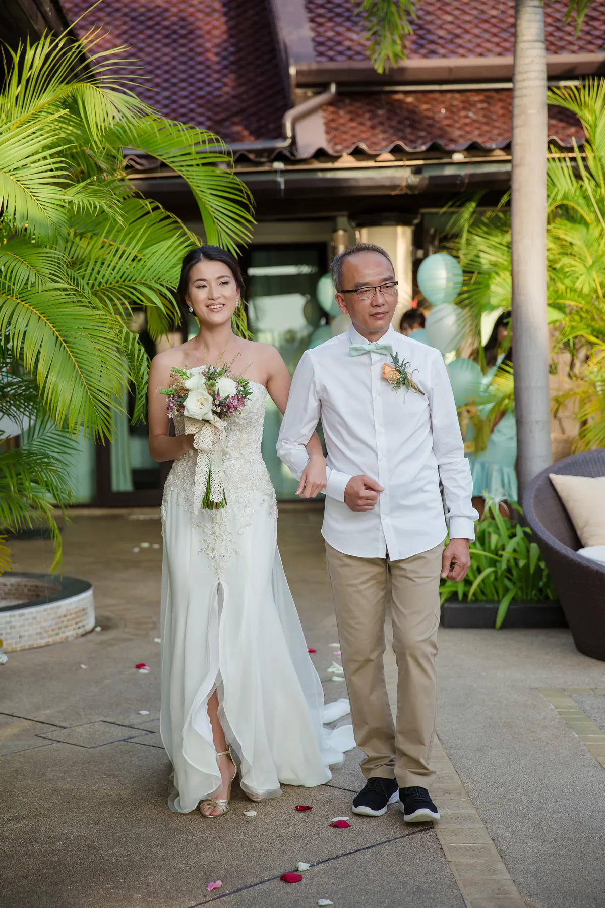 Stephan & Diana, Villa Baan Chang Thai, December 2016 — photograph 174 of 231