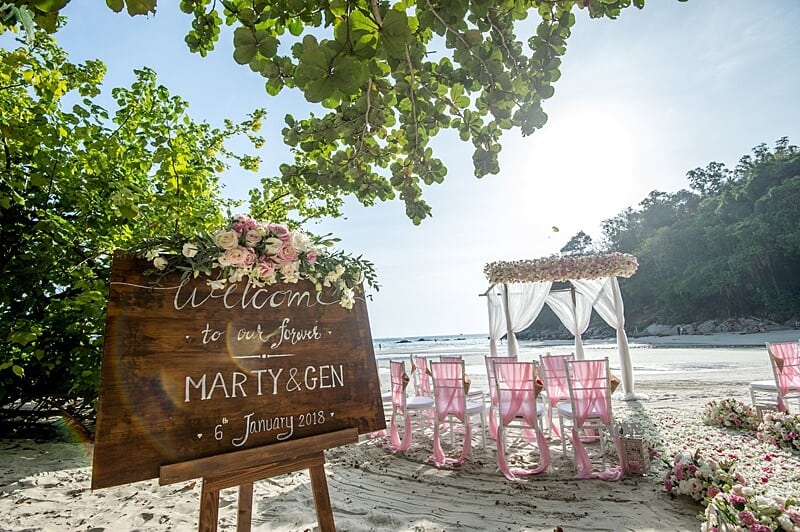 Marty & Gen, Kata Beach, January 2018 — photograph 2 of 34