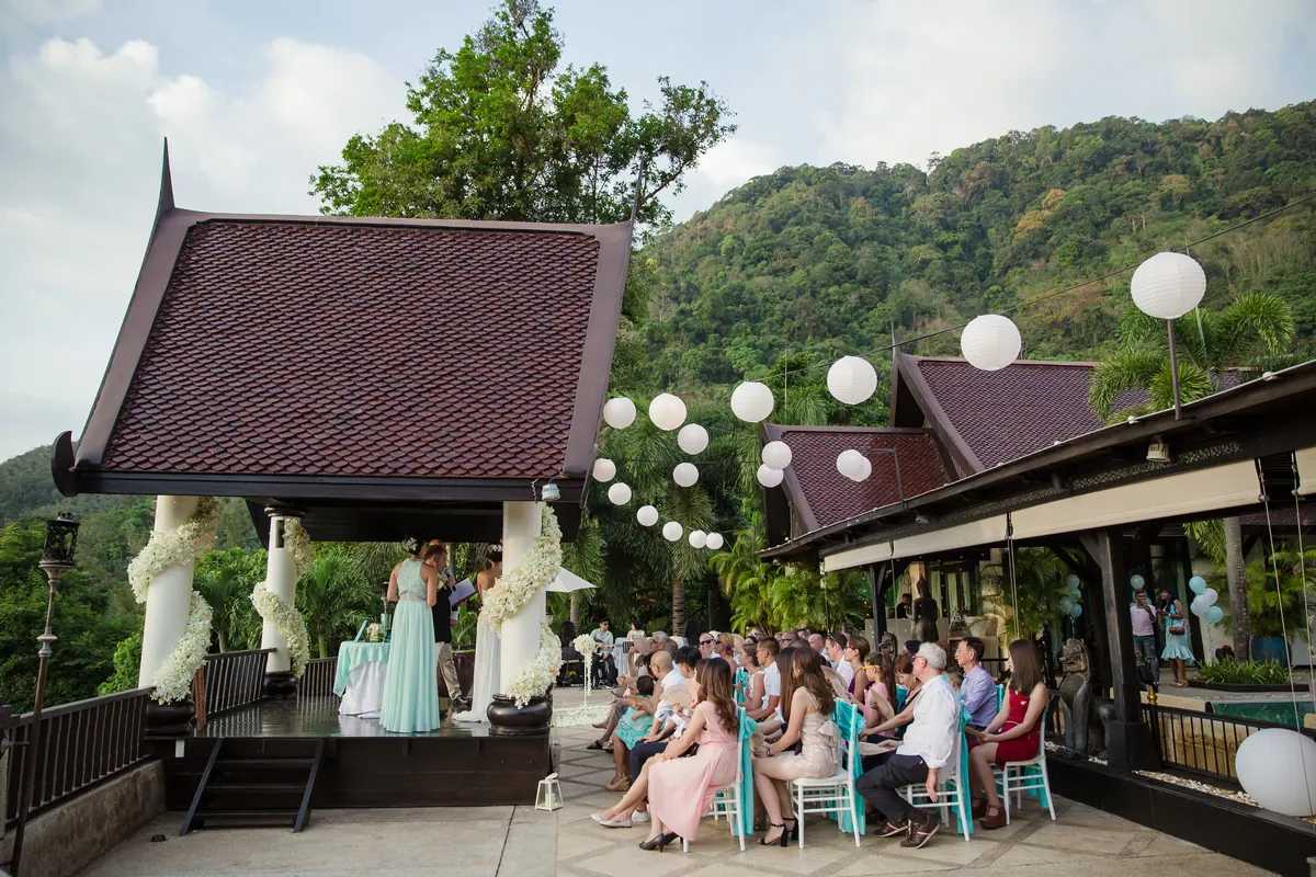 Stephan & Diana, Villa Baan Chang Thai, December 2016 — photograph 193 of 231
